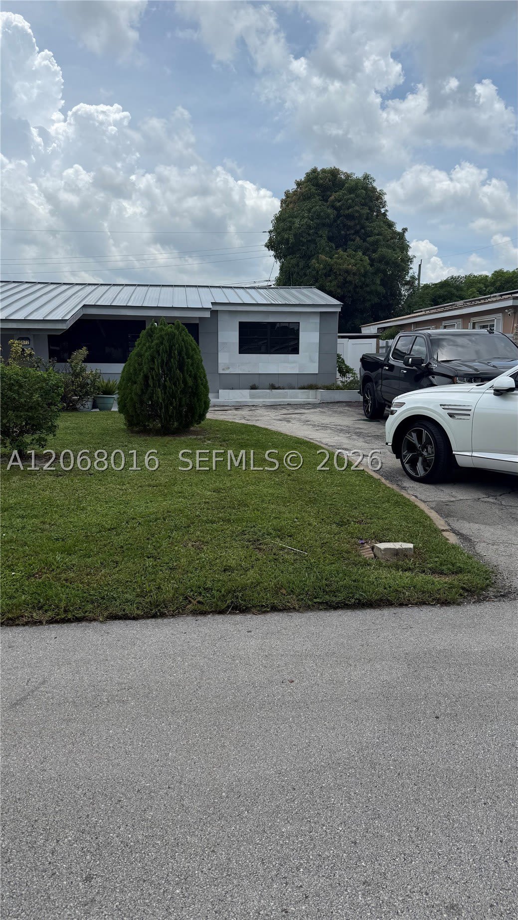 7672 Kismet St – photo 3