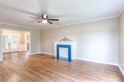 1446 South Erie Avenue – photo 4