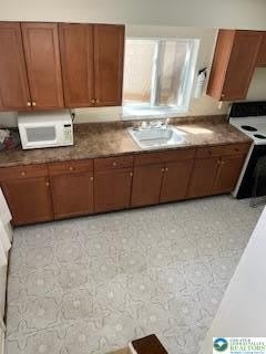 216 Cattell – photo 5