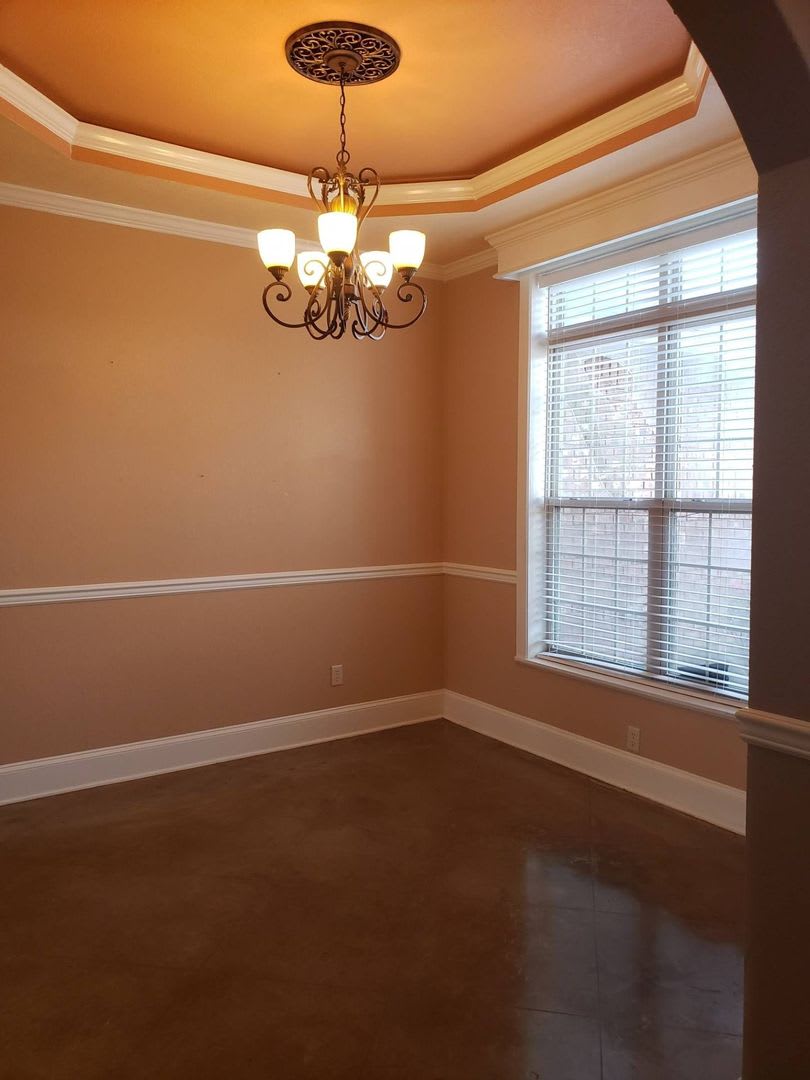 Beautiful All Brick Entertainer's Dream in Hawk's Landing! – photo 3