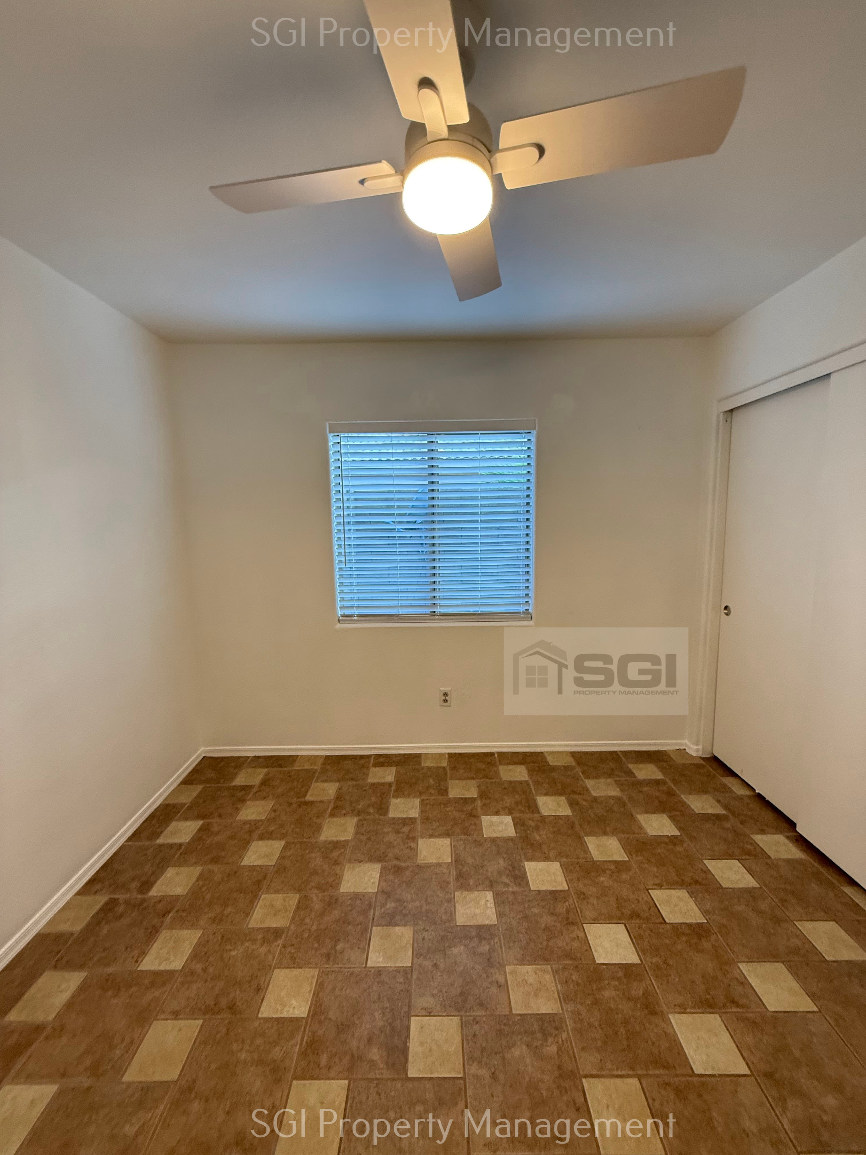 13200 W Desert Ln – photo 3