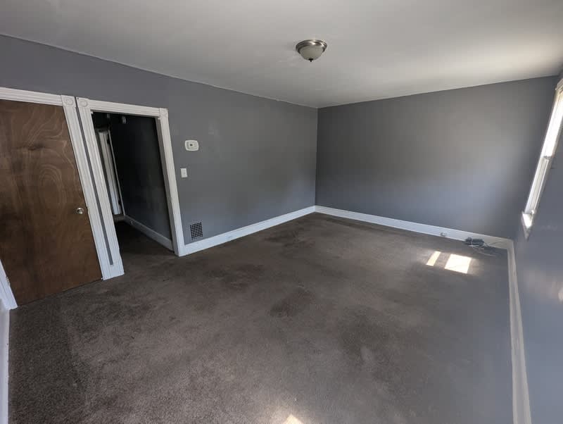 230 Broadway C – photo 4