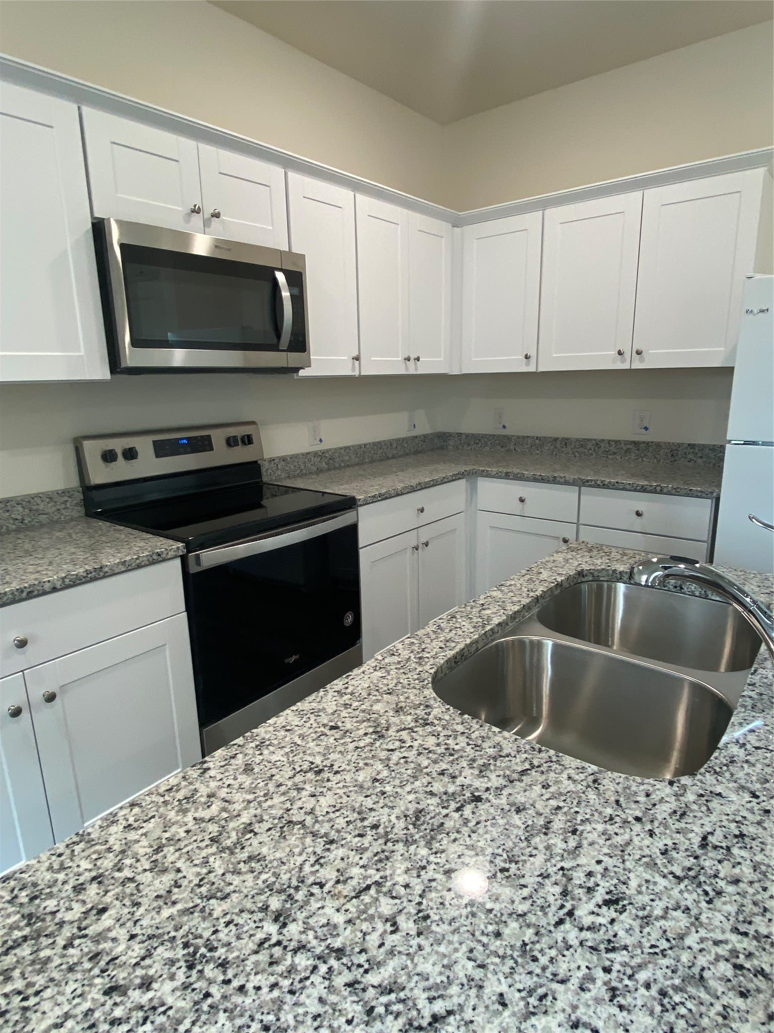 6309 Tropicana Lane – photo 5