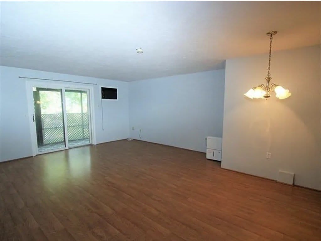 76 Highwood Dr – photo 4
