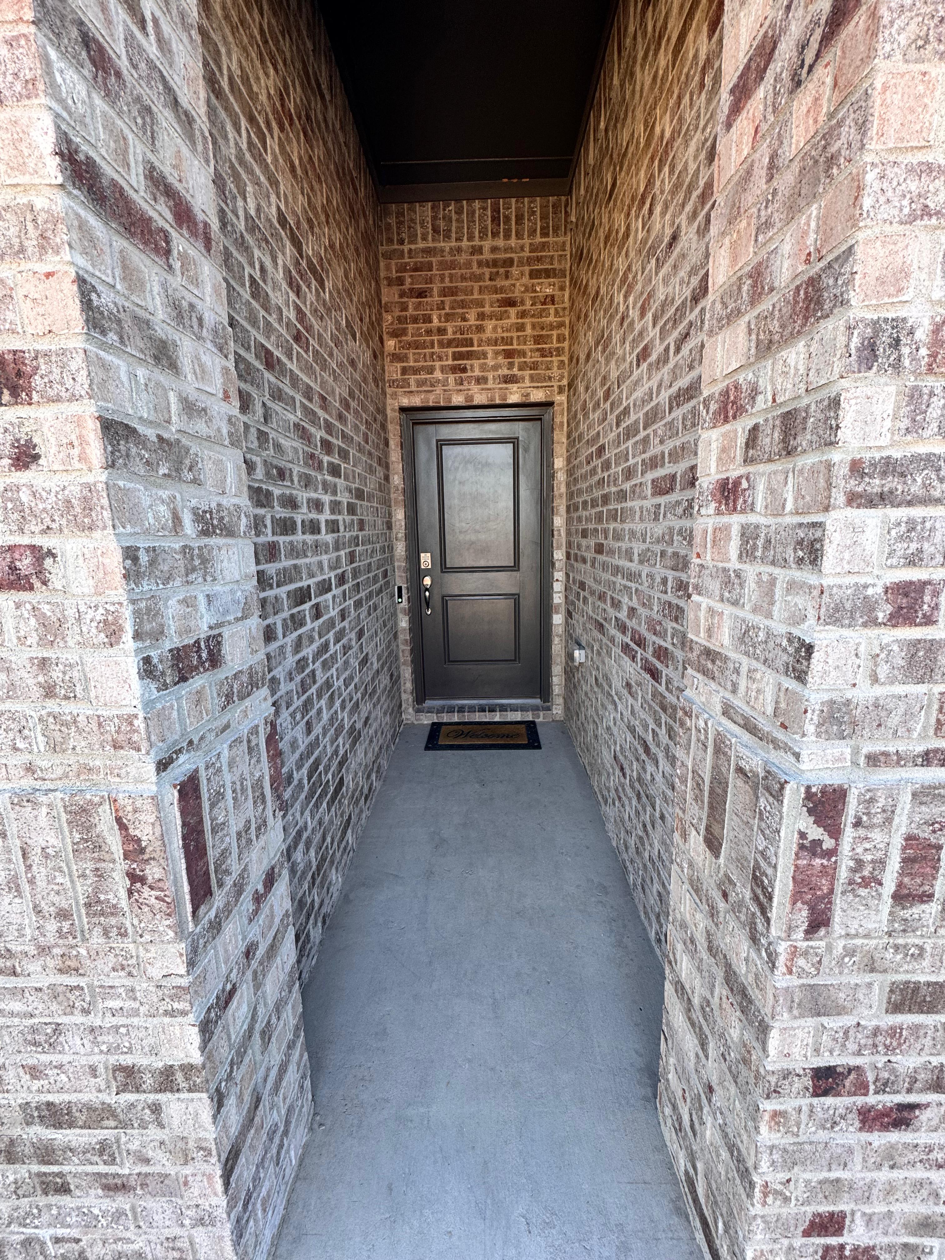 6302 Oracle Drive – photo 2