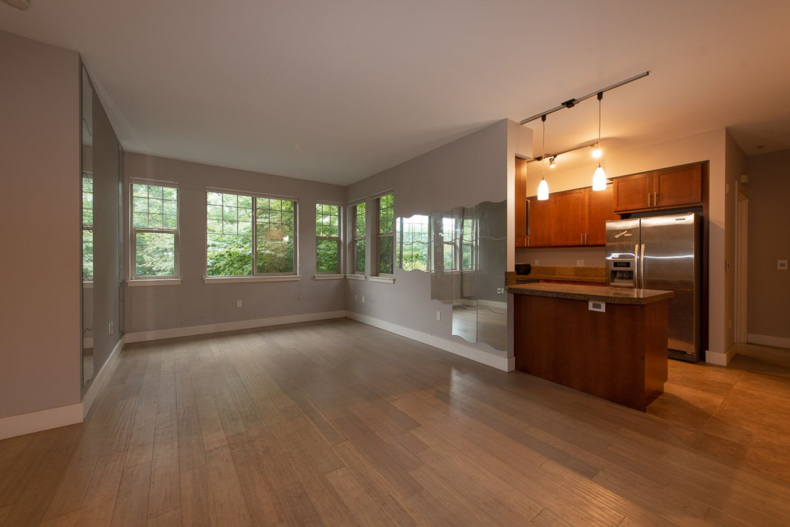 2 Bed 2 Bath Nelson Ridge Condo Close To Everything – photo 5