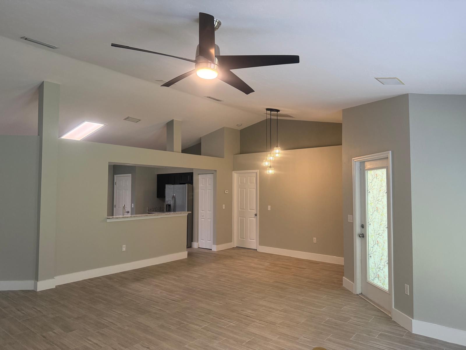 7614 Southwest 49th Place – photo 1
