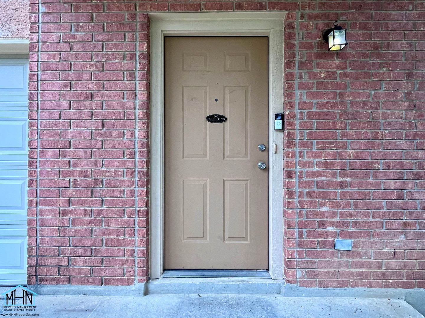 Bright and Inviting 2-Story home, conveniently located near to Randolph AFB and SAMMC! – photo 3