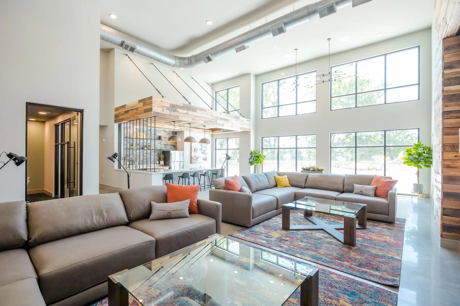 The Vue on Riverfront – photo 4