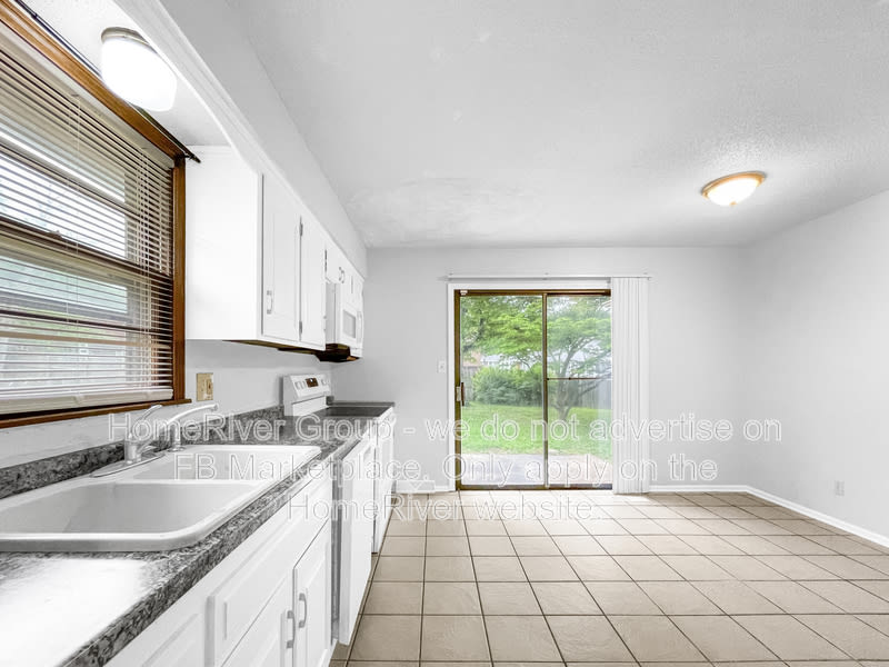 12733 Oakland Ave – photo 3