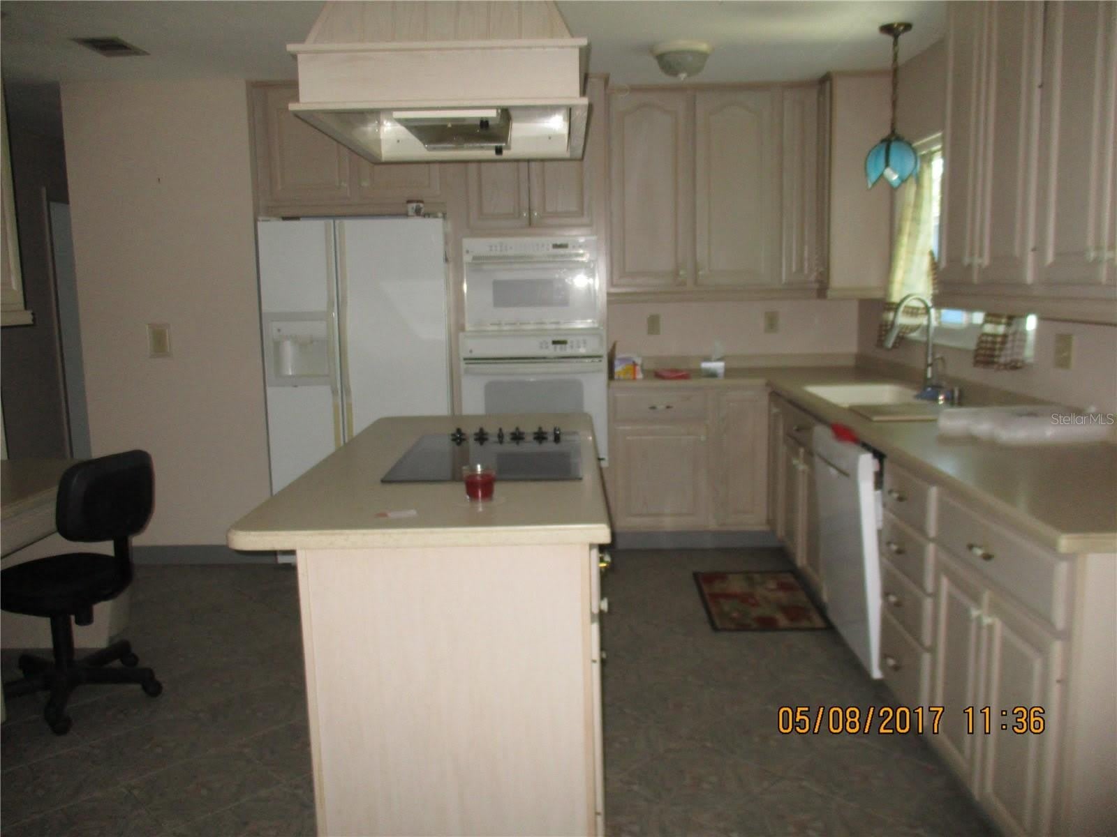 8228 SAN JACINTO Avenue – photo 3