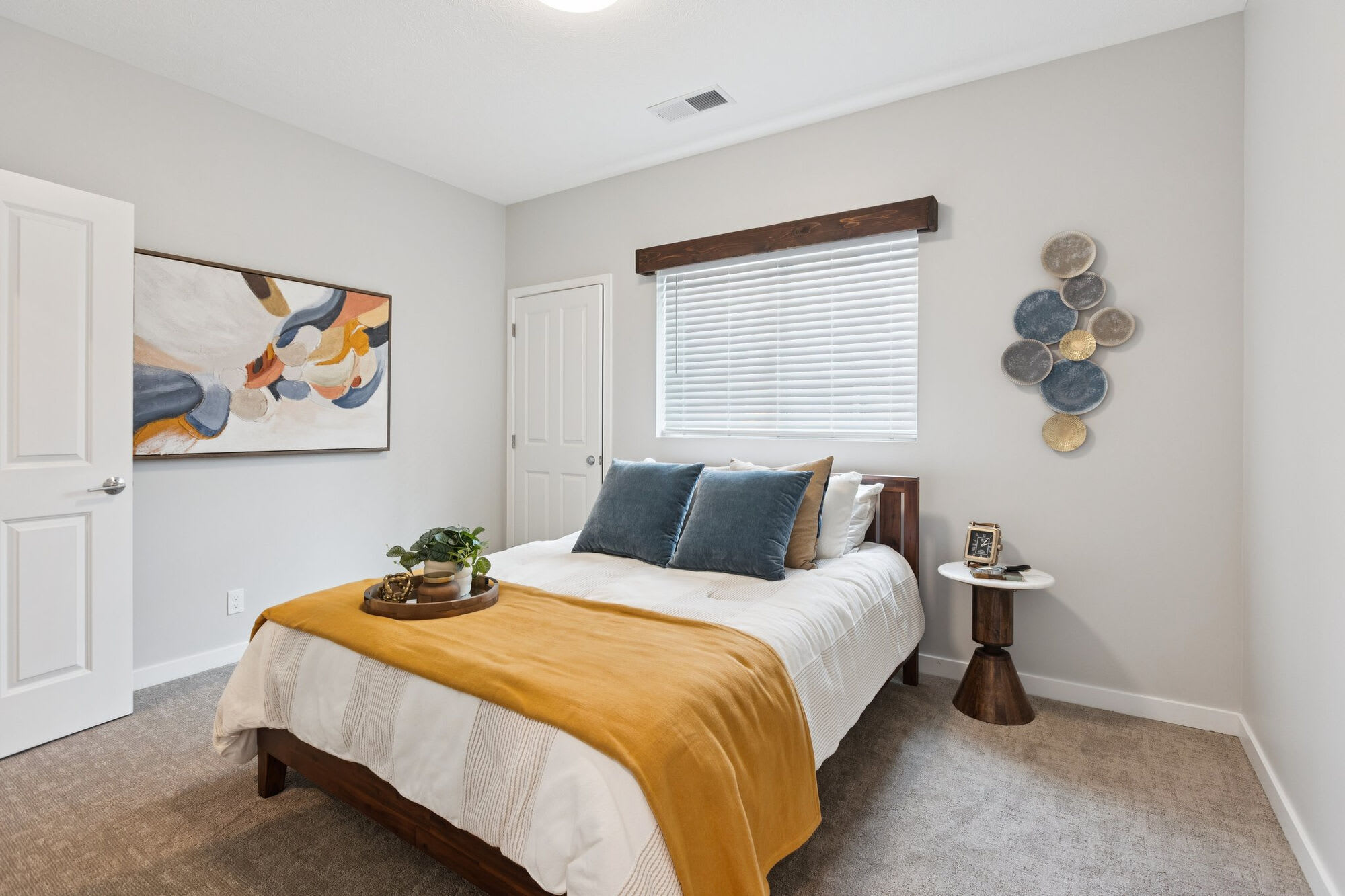 Raintree Apartments – photo 4