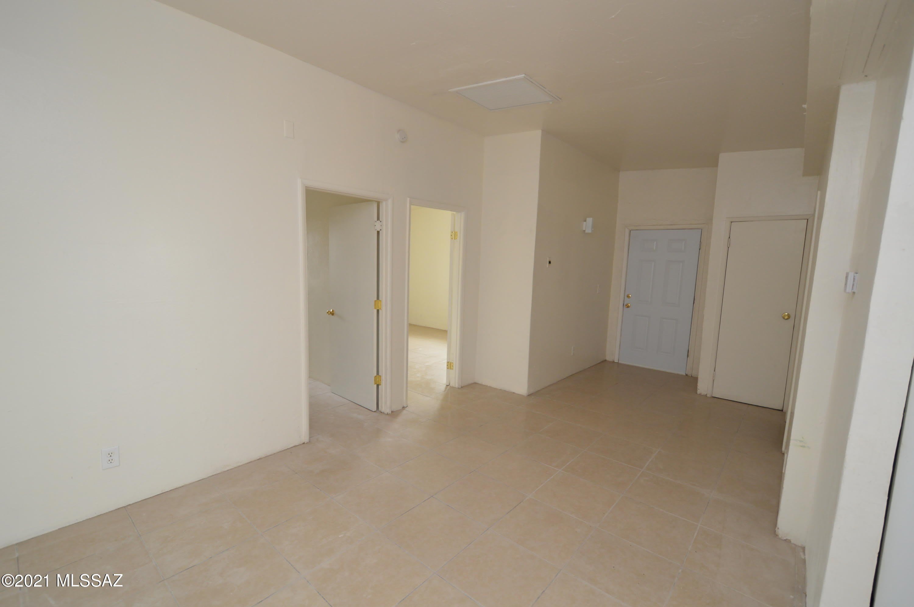 20 E Susana Street – photo 5