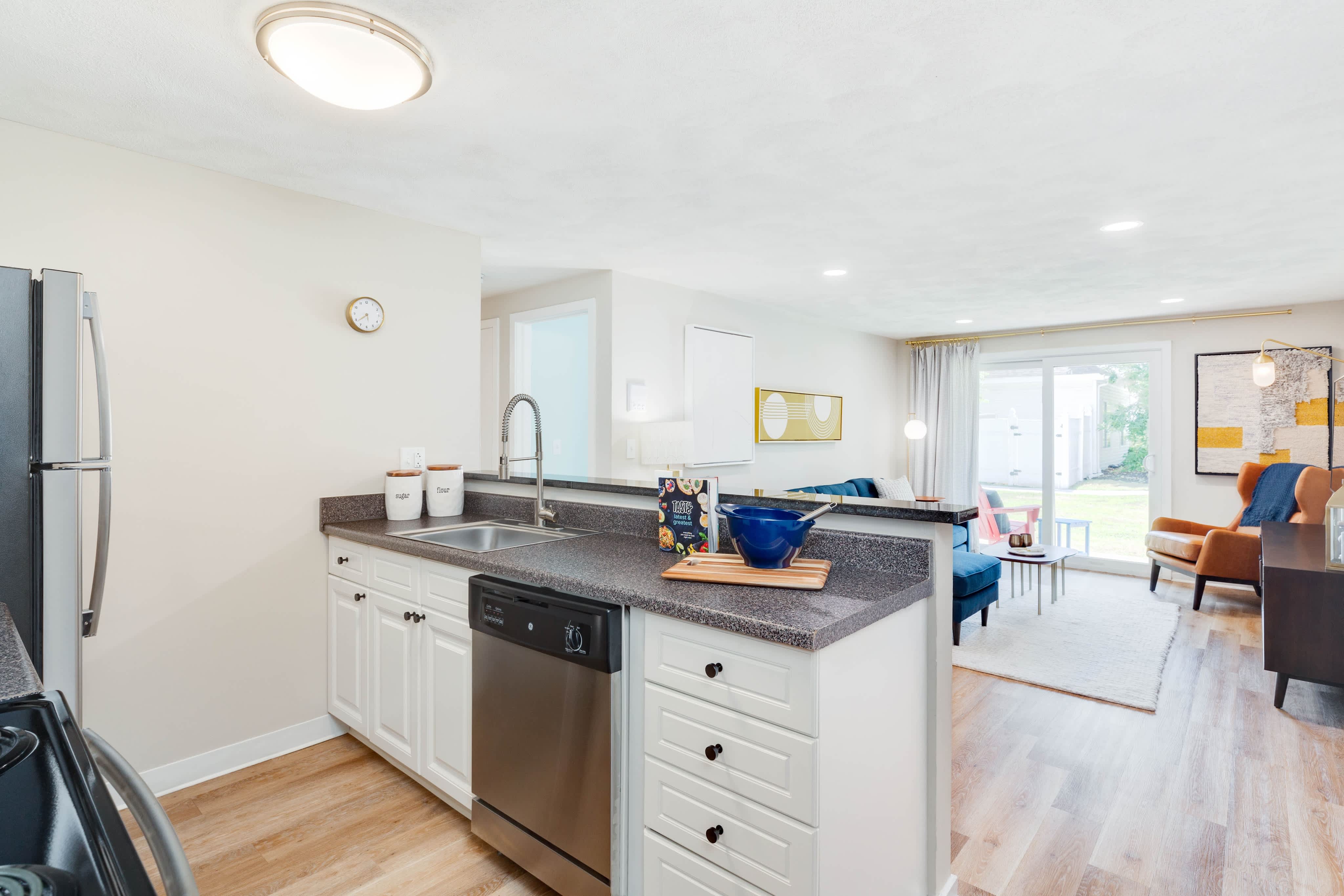 Cabot Crossing Apartments – photo 4