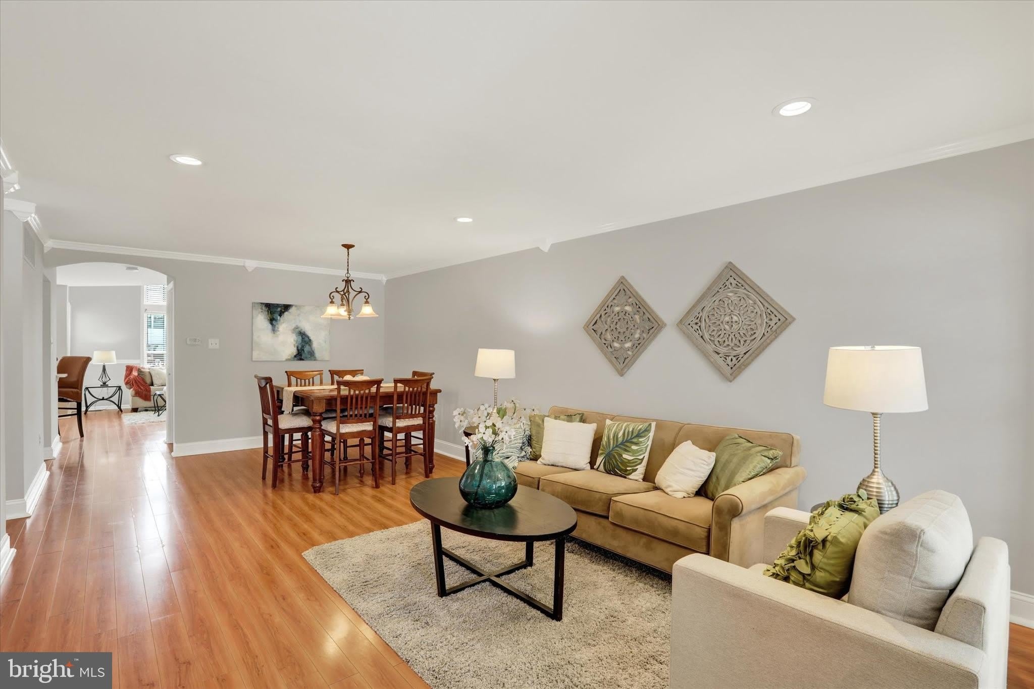 104 SUFFIELD Court – photo 2
