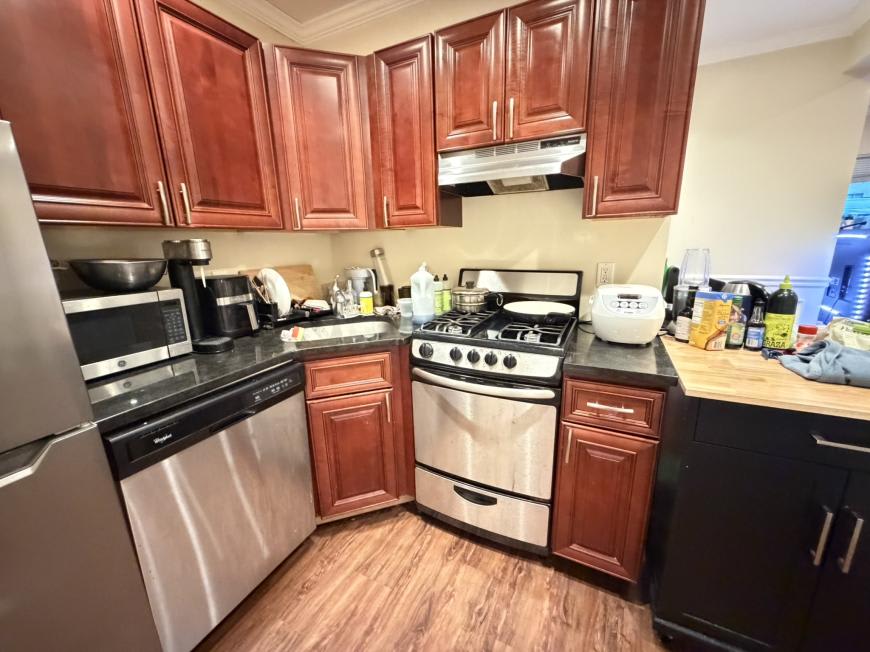 142 Kenrick – photo 2