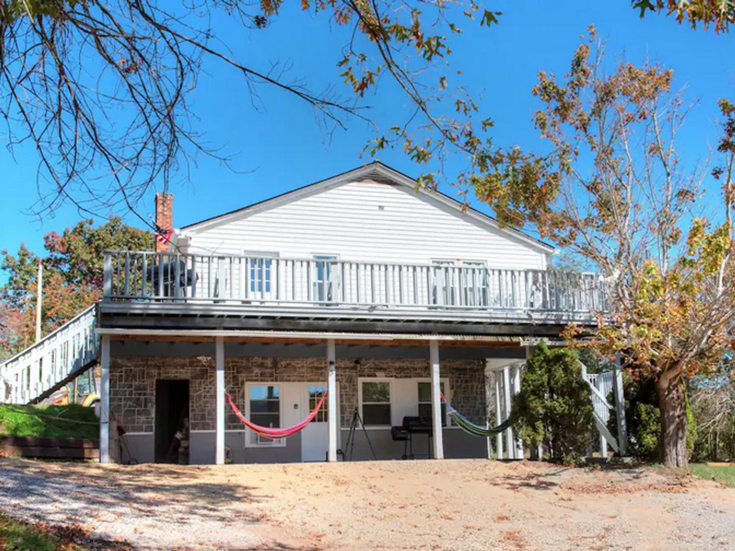 3 Bedroom 2 Bath Condo – photo 2