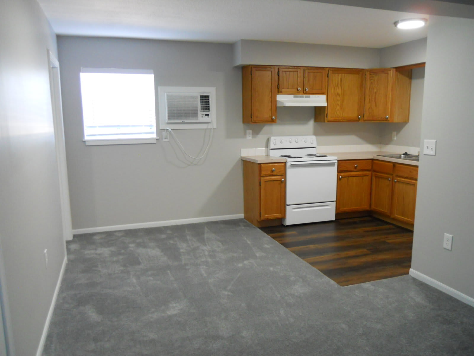 2400 Alabama Street – photo 2