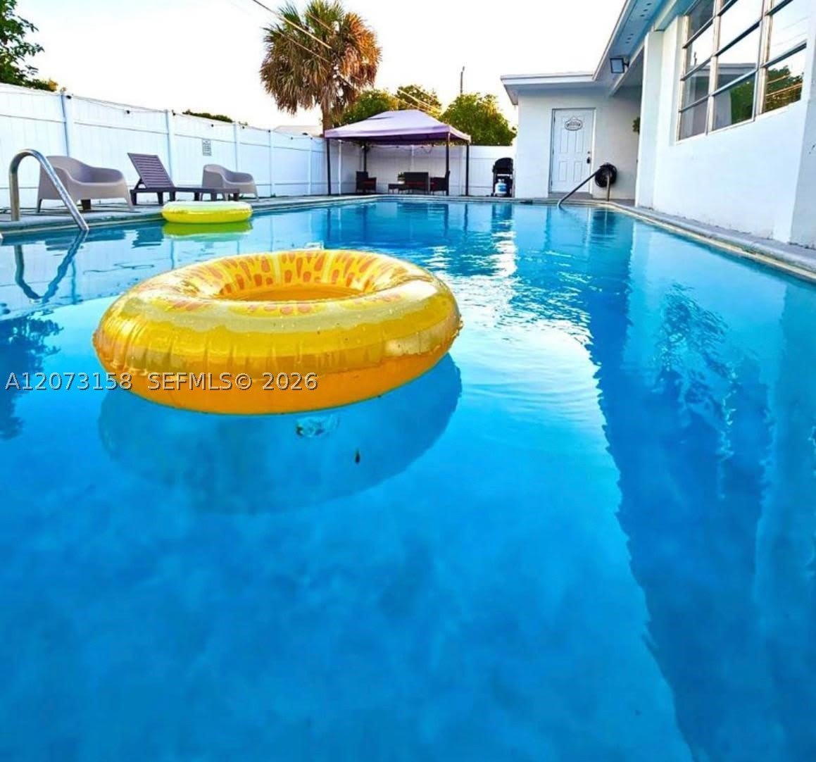 7904 Miramar Pkwy – photo 1