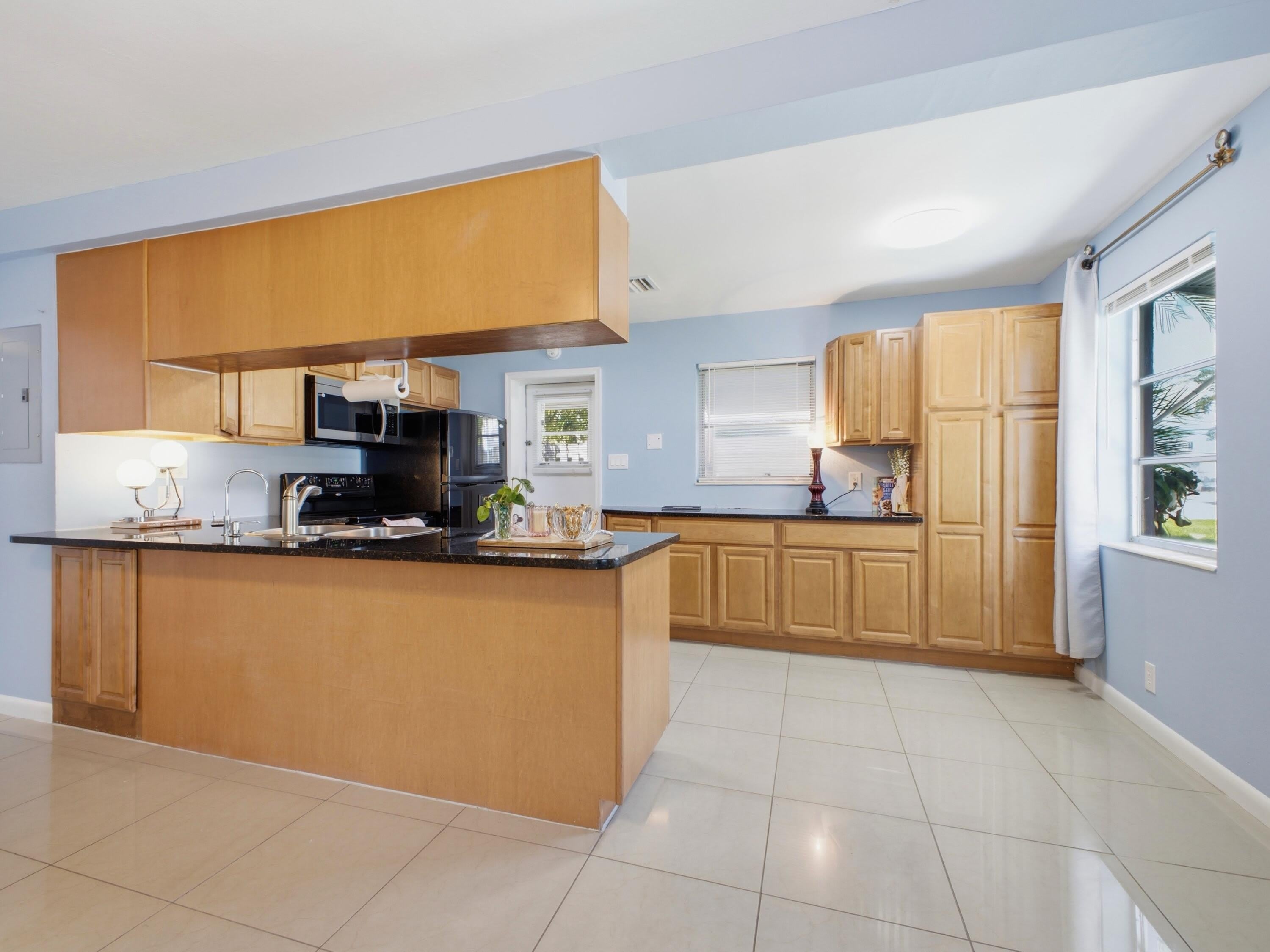 370 ORANGE Way – photo 3