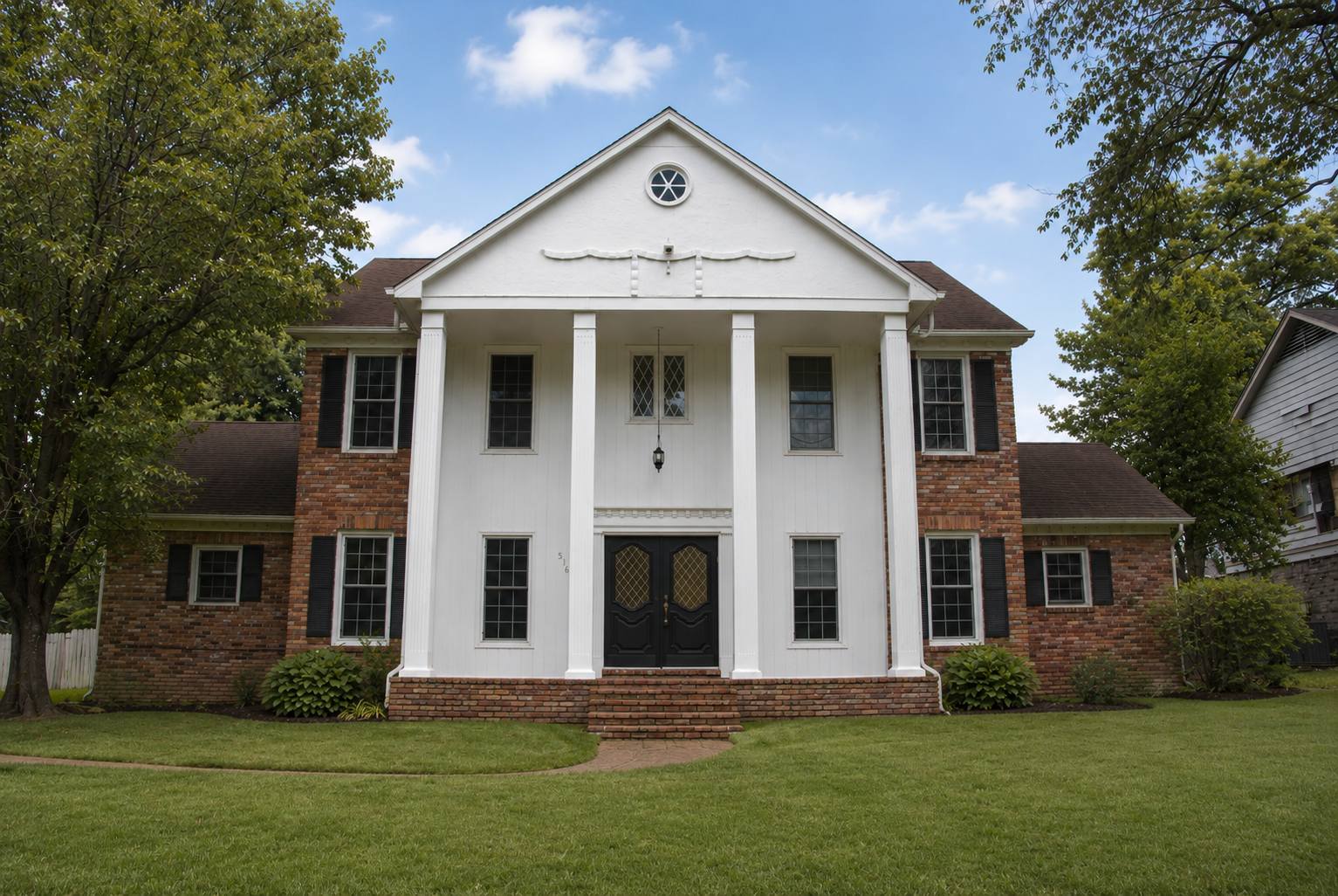 516 S Yates Rd – photo 1