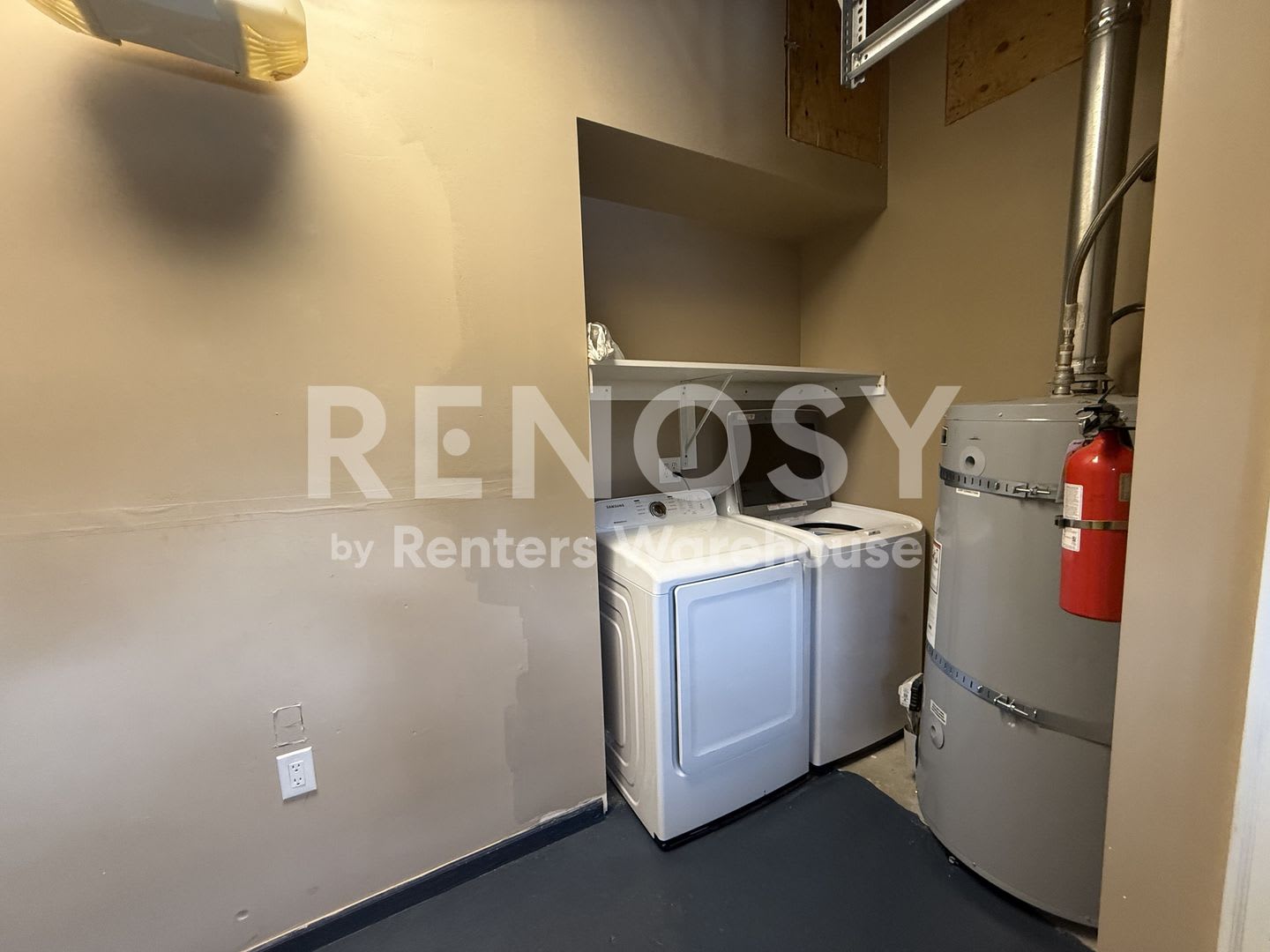 Charming 4 Br 2 Ba 2 cg home in Burien – photo 3