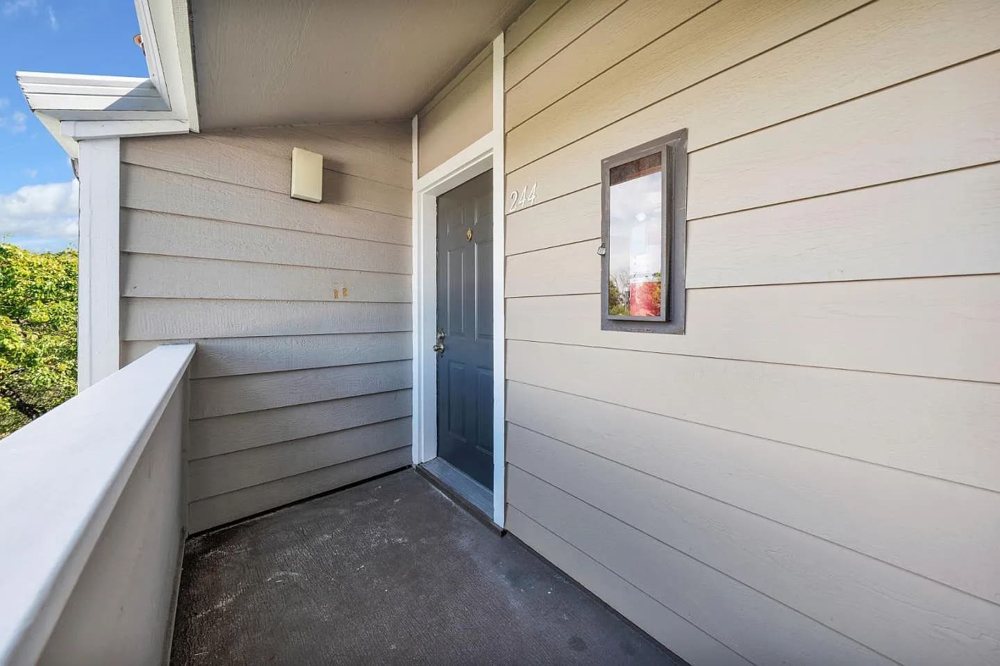 244 Stonegate Cir – photo 2
