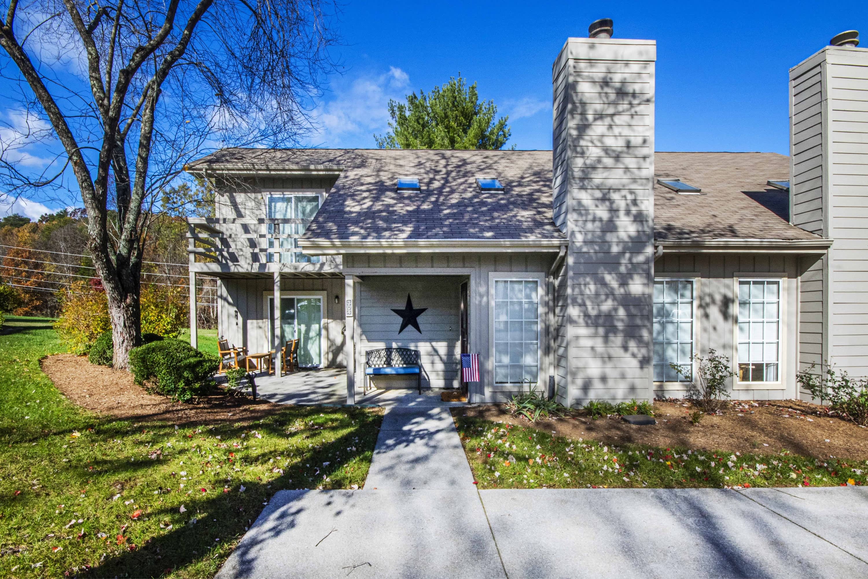 304 Chota View Place – photo 1