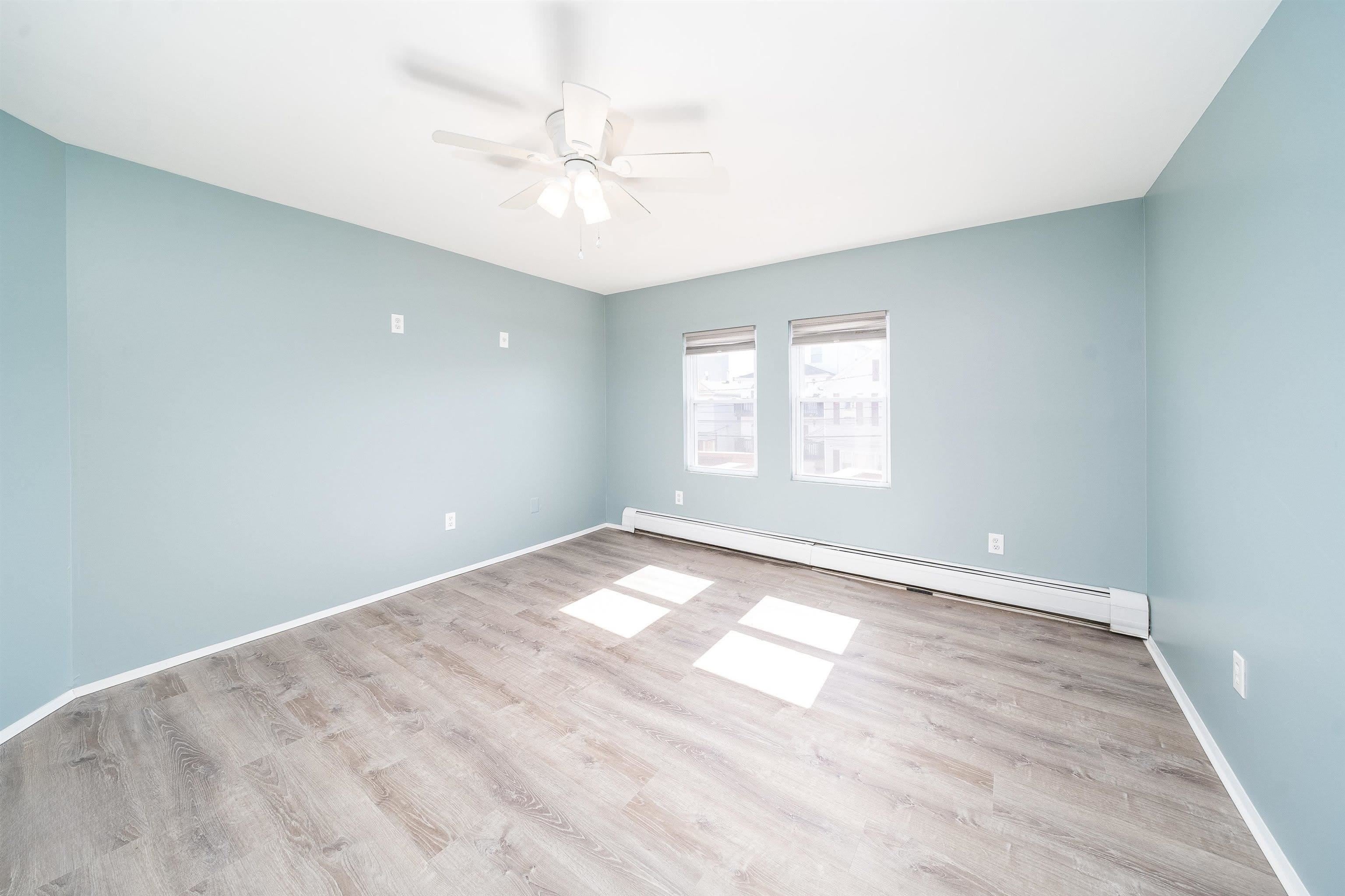 43 W 9Th St – photo 5
