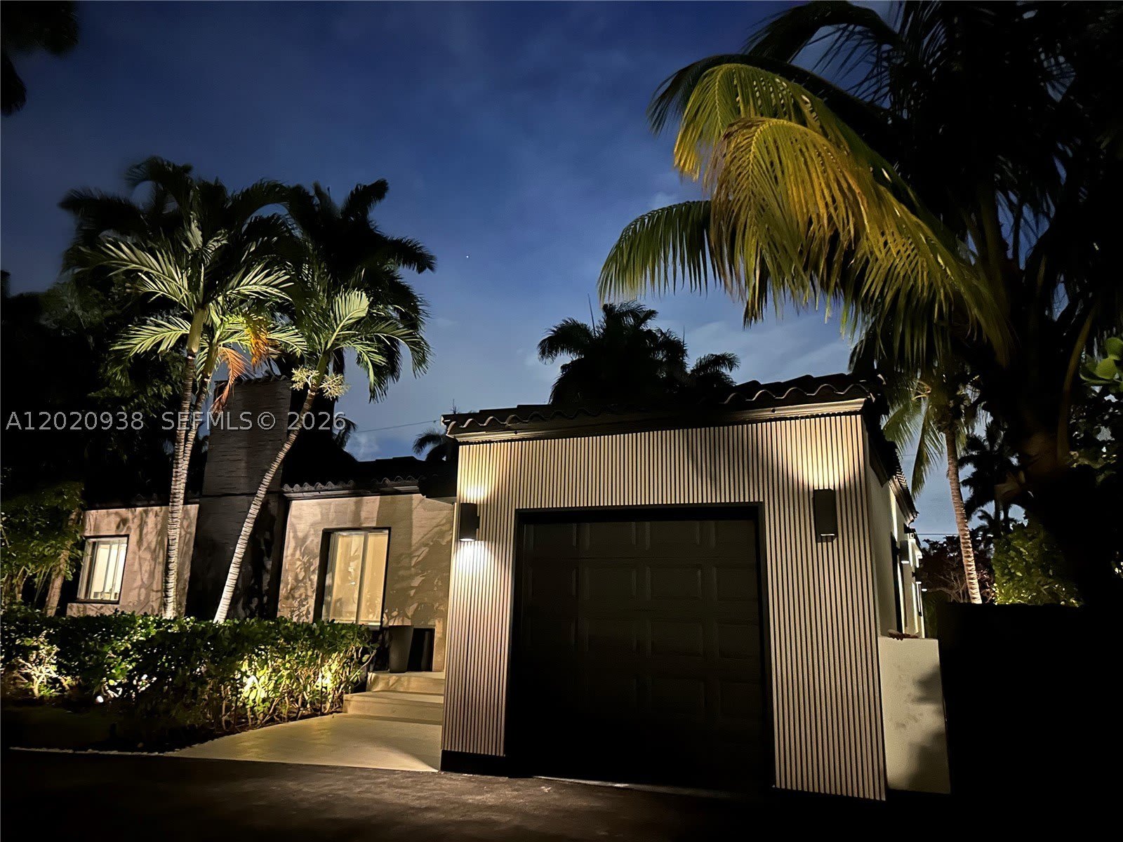 7700 Coquina Dr – photo 1