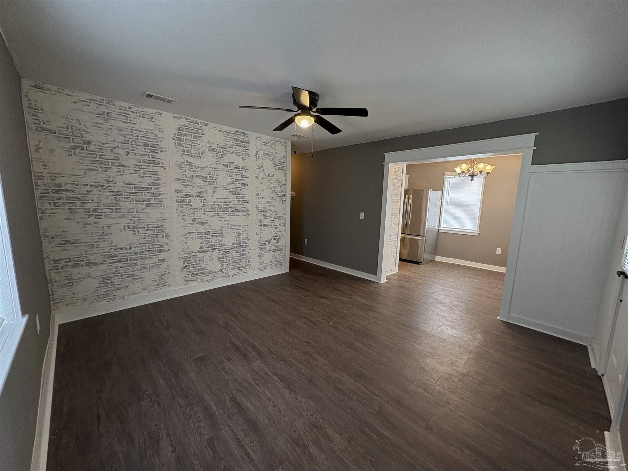 1212 N E St – photo 3