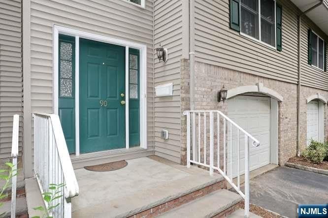 90 Elm Street – photo 2
