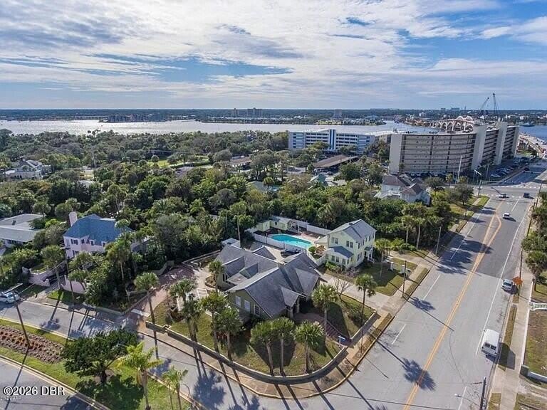 322 Silver Beach Avenue – photo 2