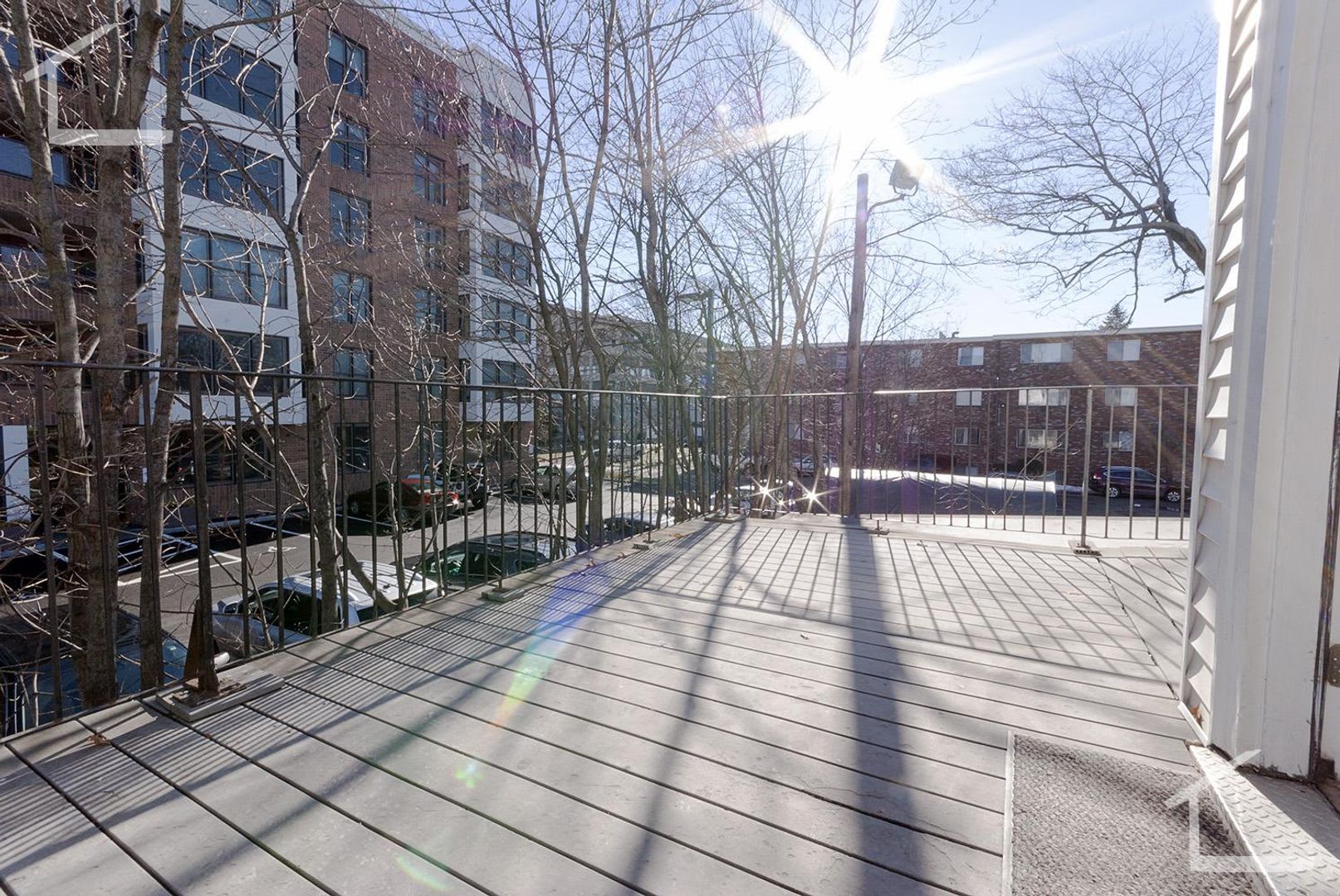 Hige 4 Bed Split In Allston – photo 5