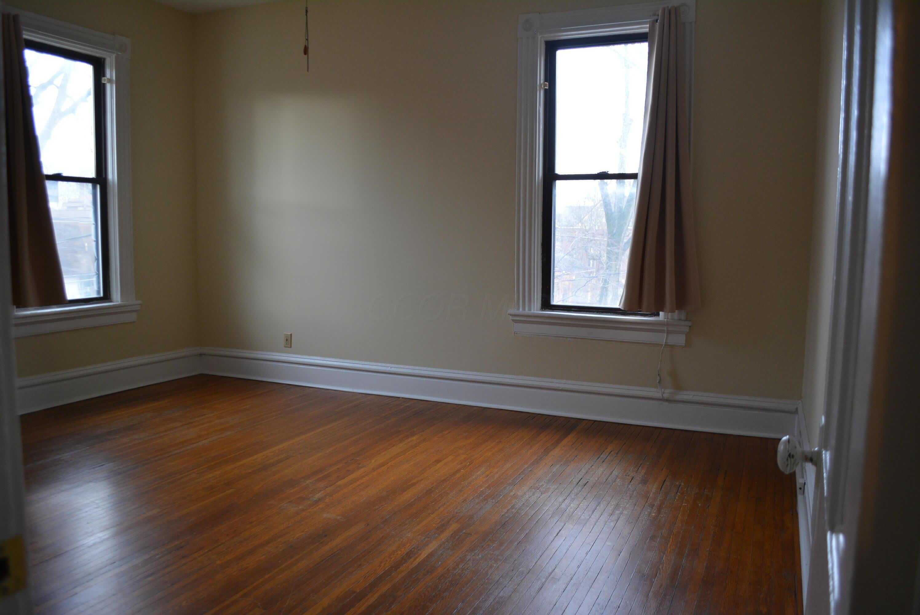 1351 Highland Street – photo 4