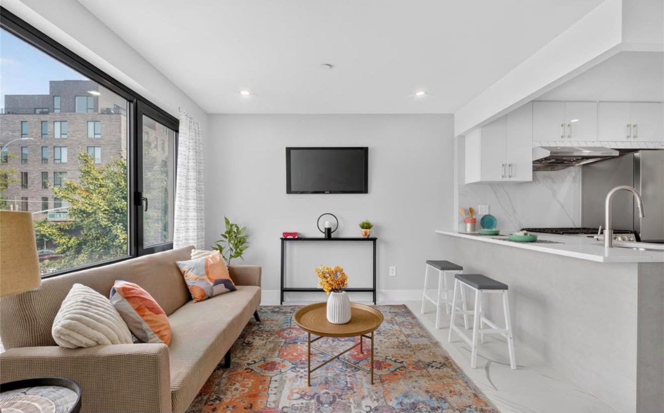 643 5th Ave # 5908 – photo 3