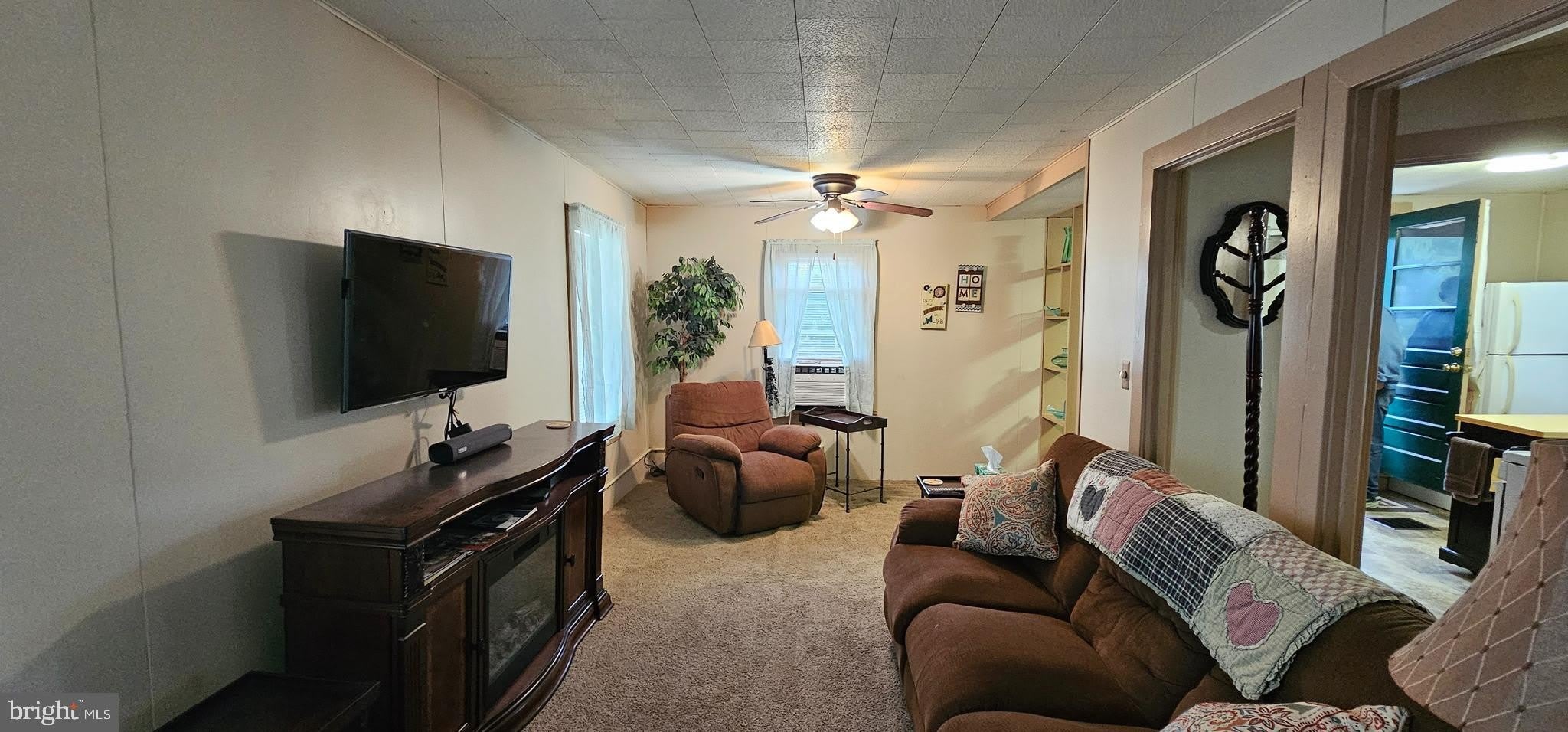 1024-1026 N PEARL Street – photo 4