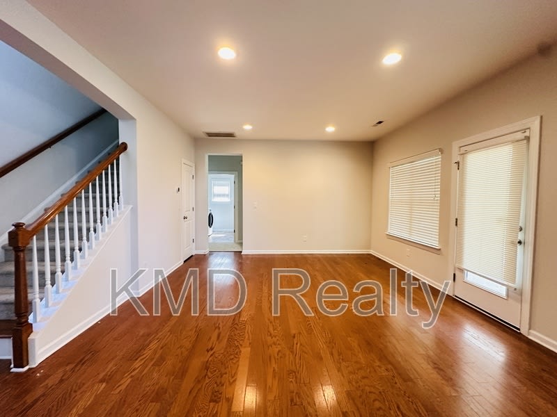 10326 Newbridge Road – photo 3
