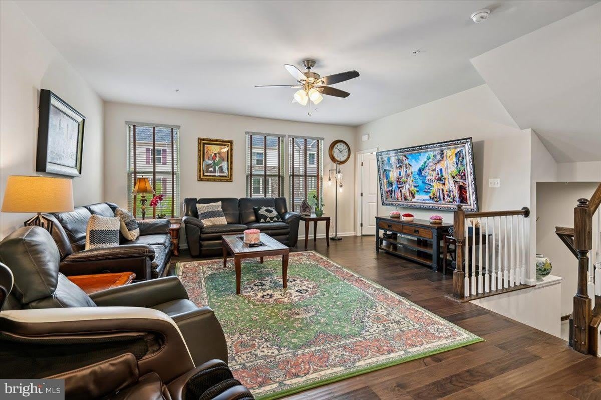 8261 KIPPIS Road – photo 4