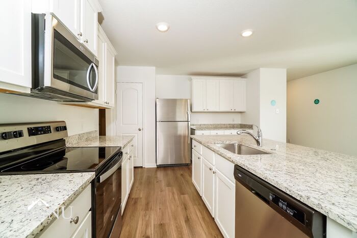 121 Scarborough Bend – photo 5