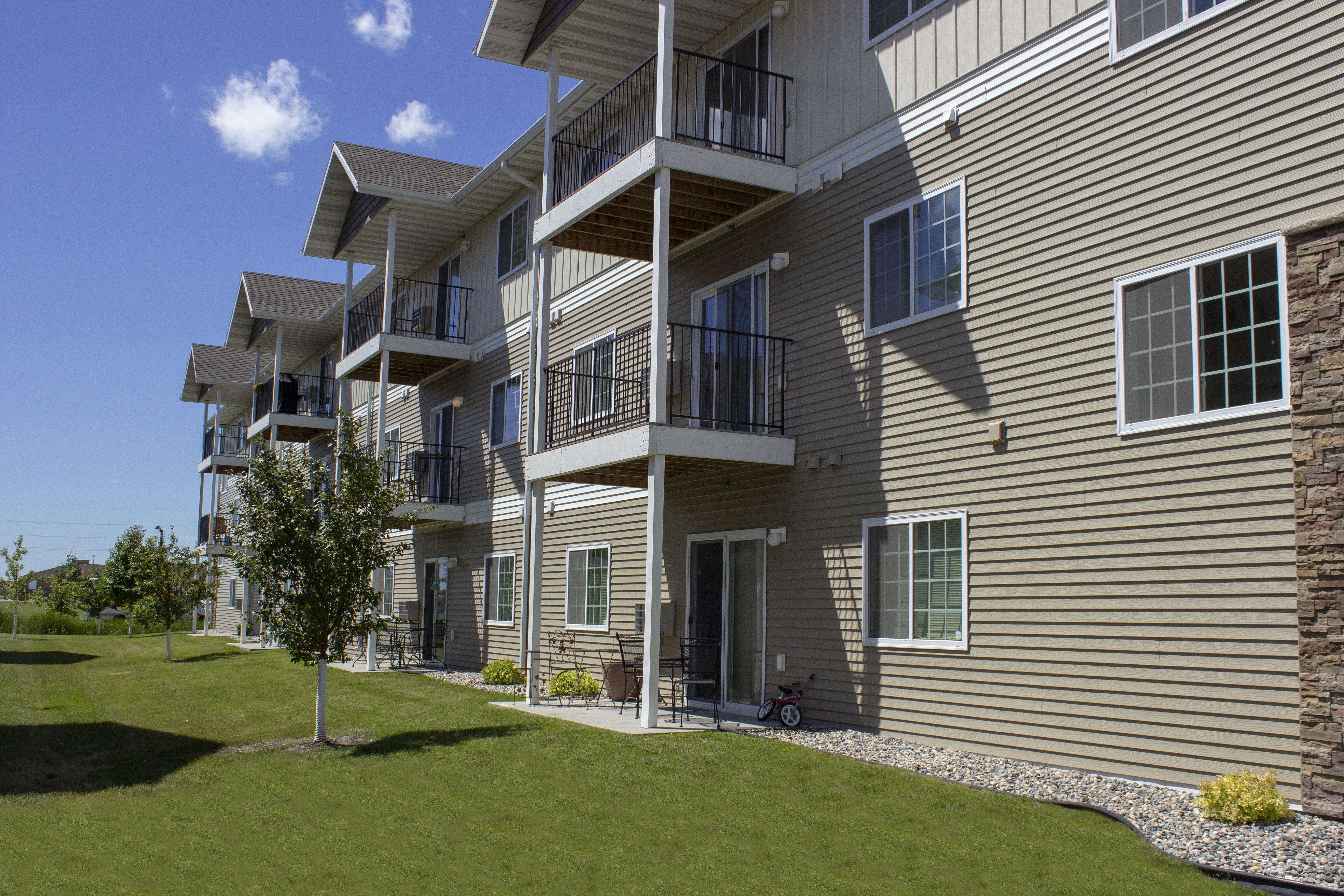 Amber Ridge Apartments – photo 1