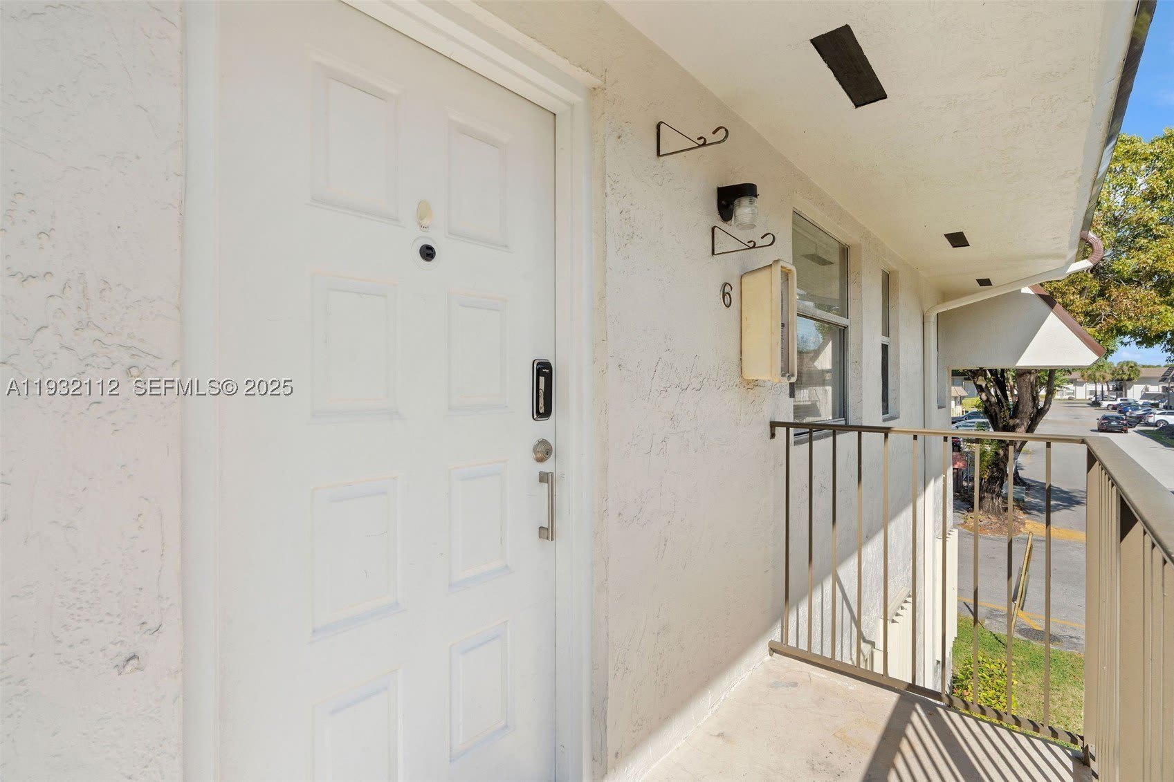 7111 SW 129th Ave – photo 2