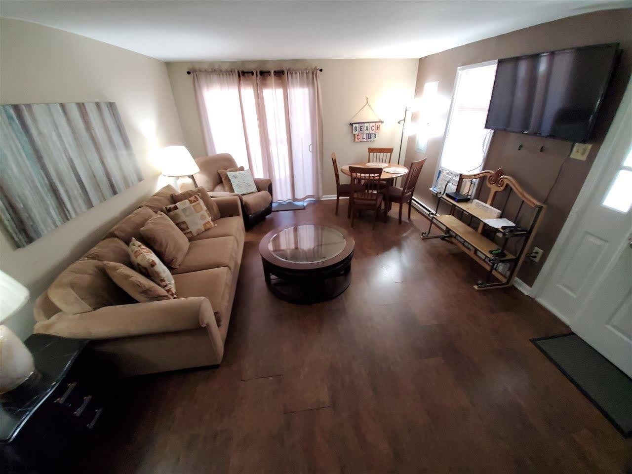 9720 Winchester Ave – photo 4