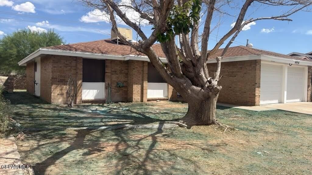 6056 BELLADONNA Circle – photo 2
