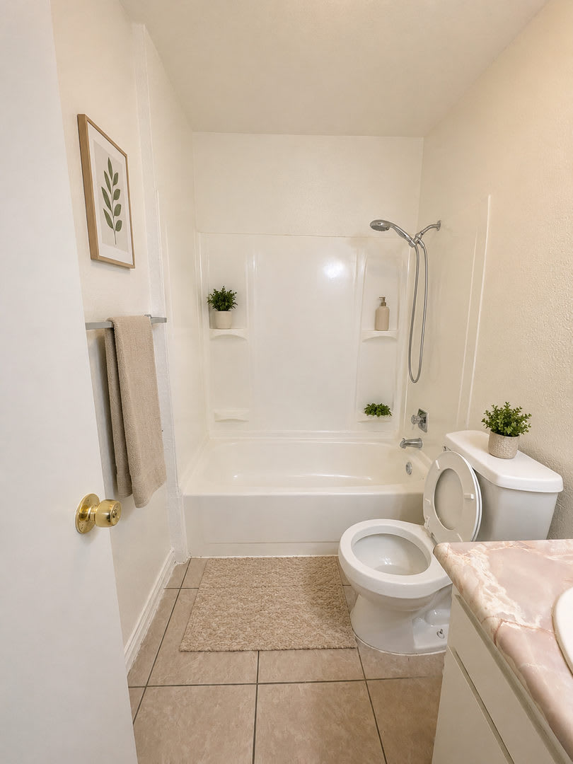 2334 2412 W Dennett Ave – photo 5