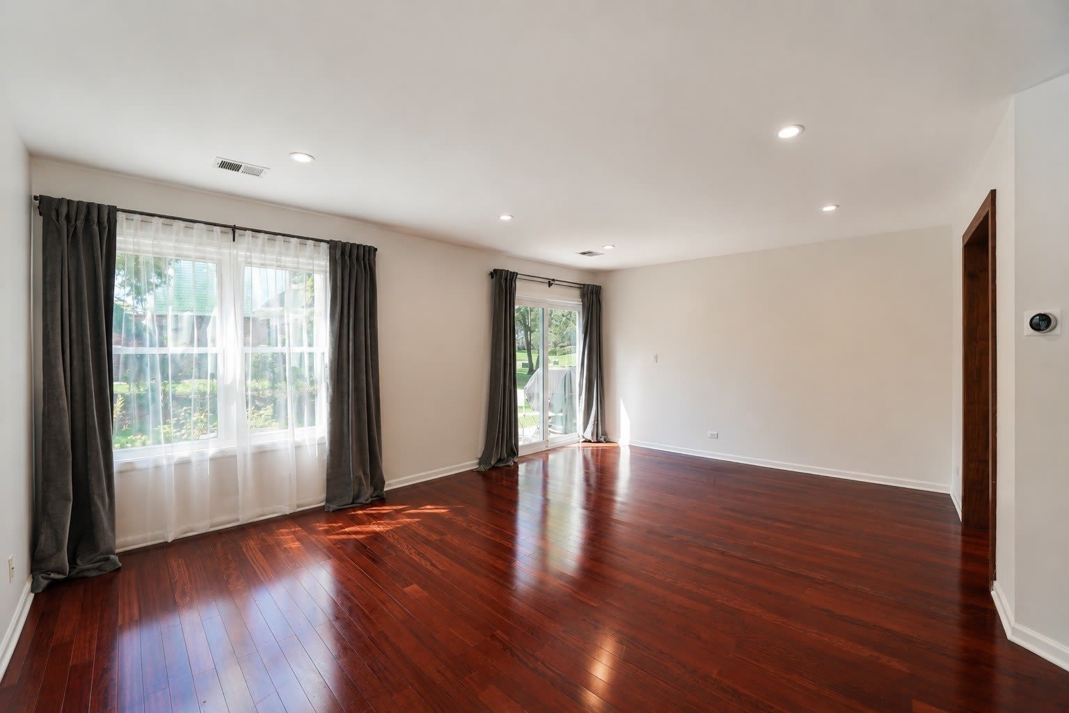 1347 Winfield Way – photo 4