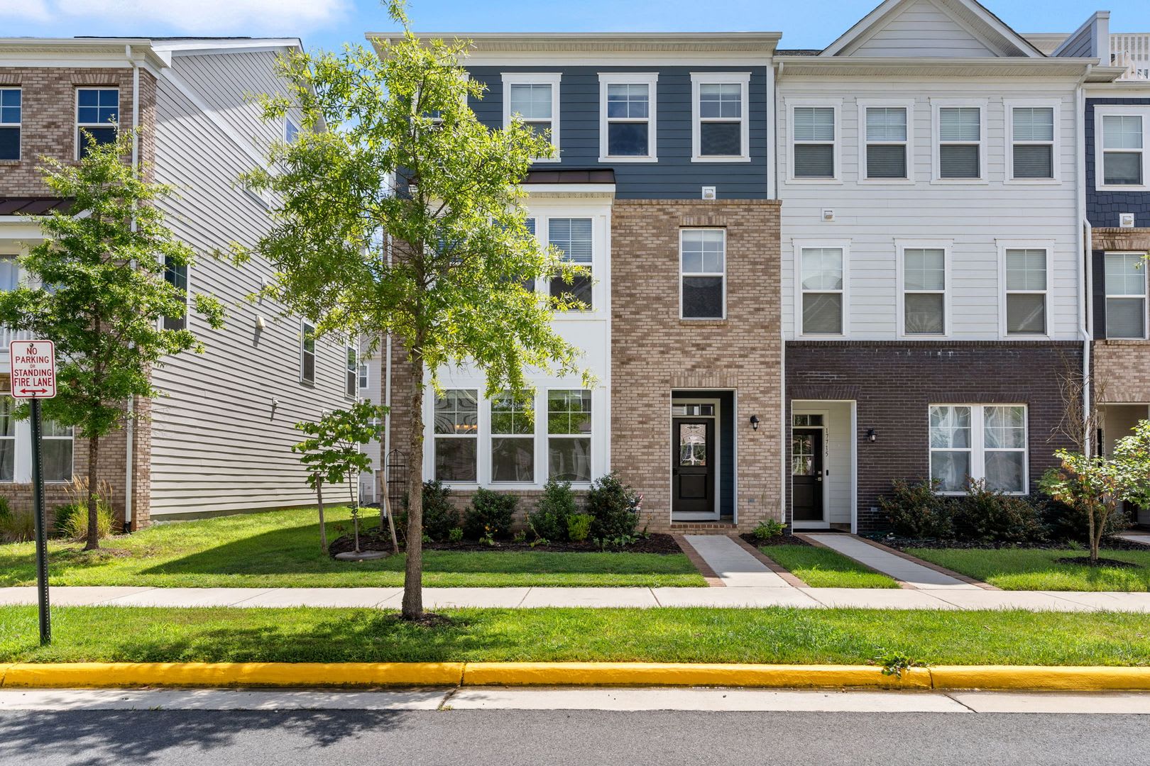 Modern Potomac Shores Home with Resort-Style Amenities – photo 1