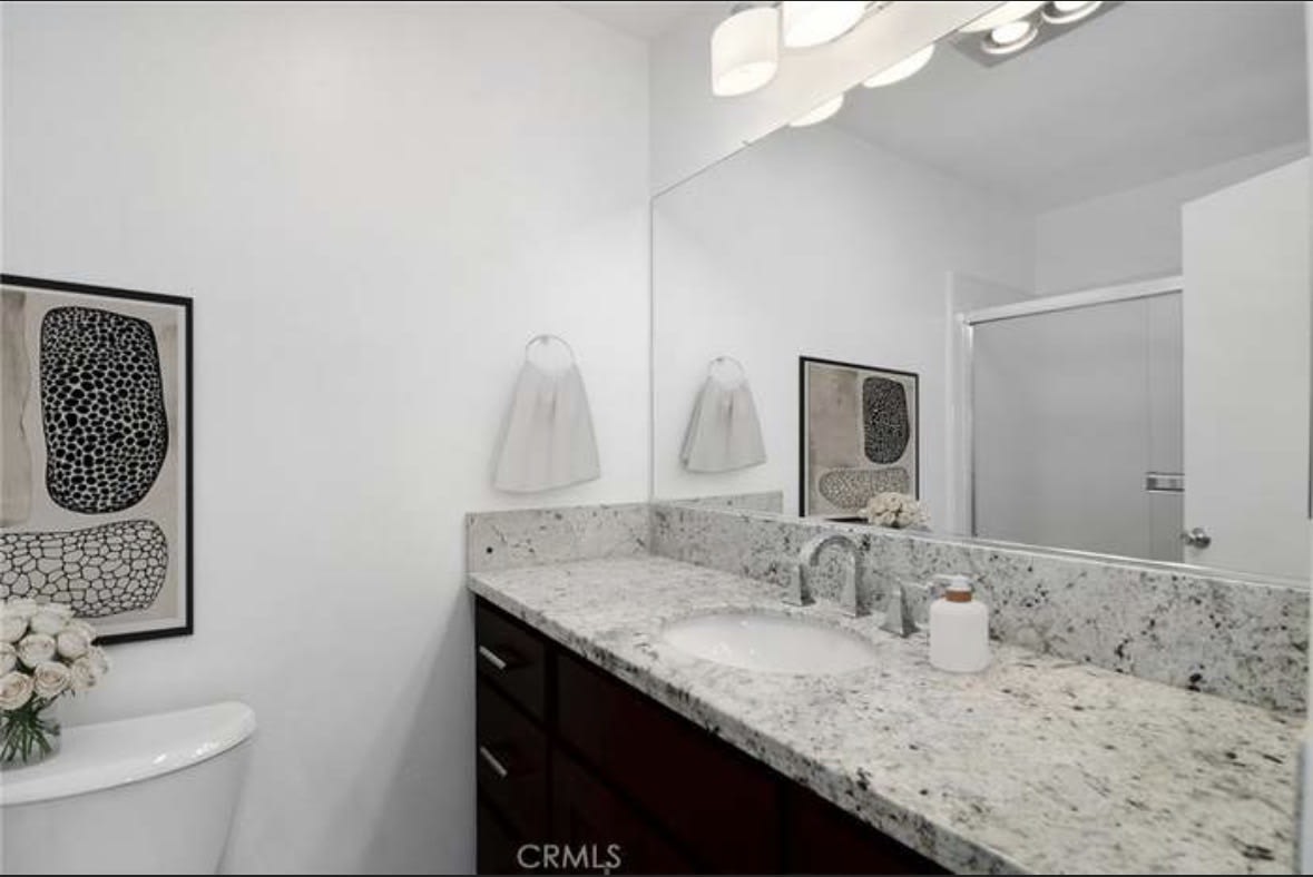5400 Lindley Ave – photo 3