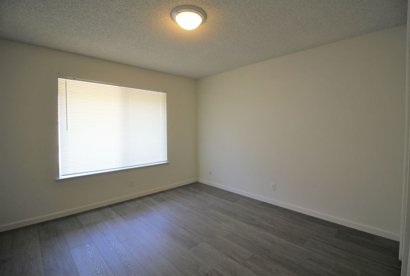 1766 Conestoga Dr – photo 5