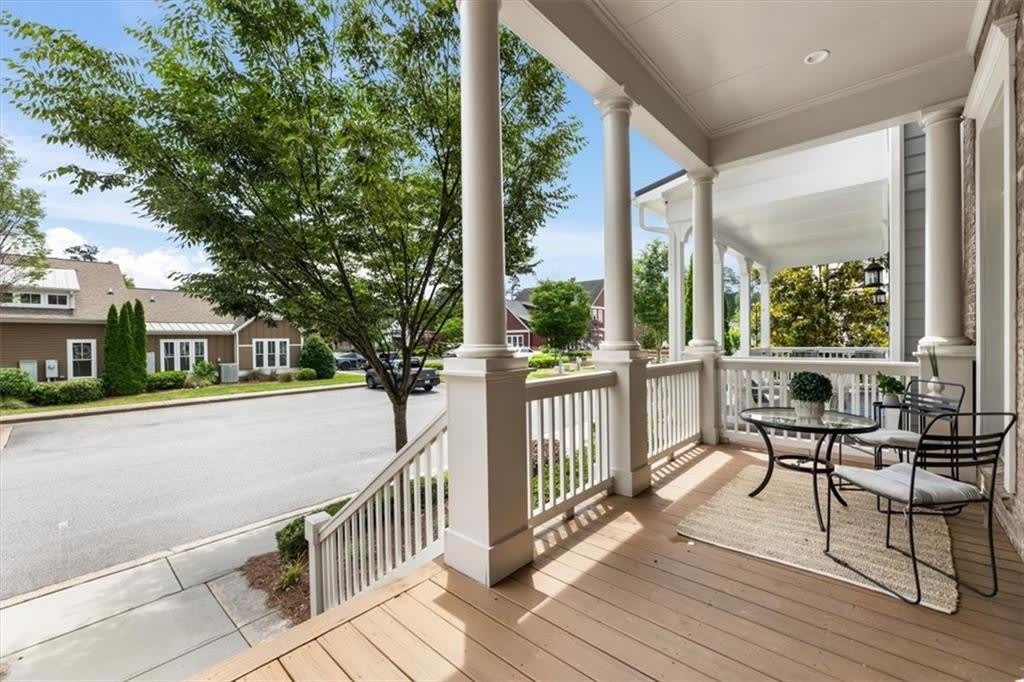 1233 Parkstead Lane – photo 2